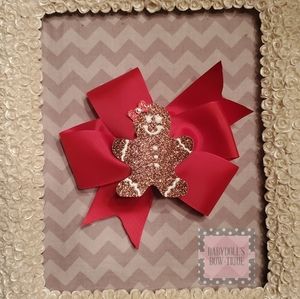 Glitter gingerbread girl on a 6-inch pinwheel bow